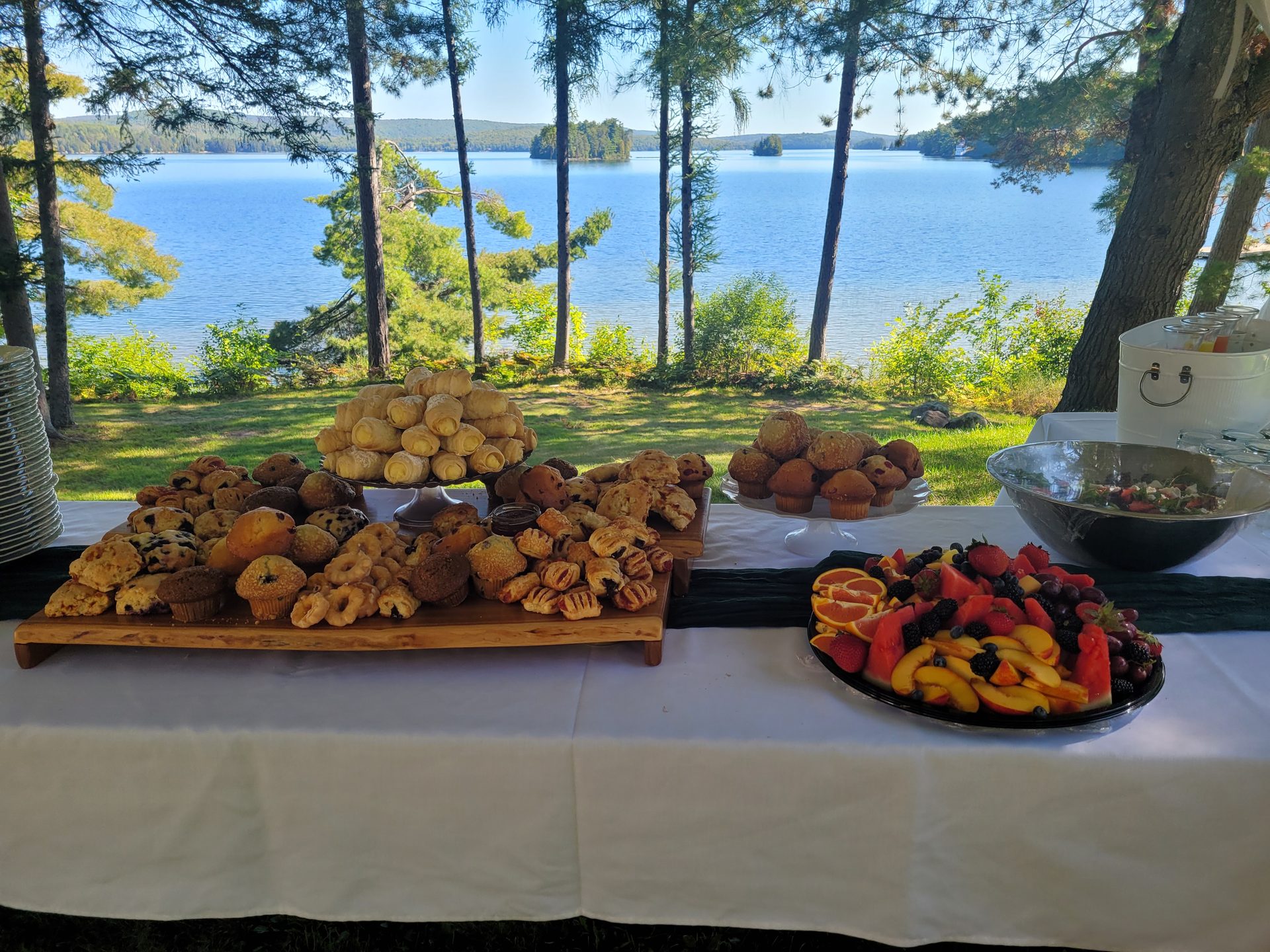 Lakefront outdoor breakfast buffet - Northern Ontario catering
